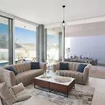 3-schlafzimmer-villa Mit Privatem Pool Im Zentrum By Interhome Feriehus *