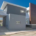 3-schlafzimmer-villa Mit Privatem Pool Im Zentrum By Interhome Feriehus