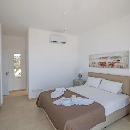 3-schlafzimmer-villa Mit Privatem Pool Im Zentrum By Interhome * 普罗塔拉斯