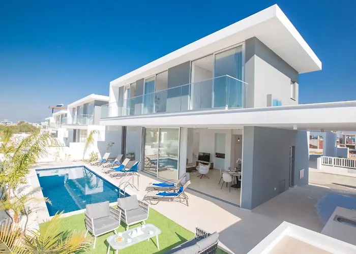 Casa de Férias 3-schlafzimmer-villa Mit Privatem Pool Im Zentrum By Interhome