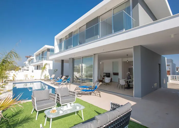Casa de Férias 3-schlafzimmer-villa Mit Privatem Pool Im Zentrum By Interhome Protaras