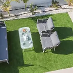 Dom wakacyjny 3-schlafzimmer-villa Mit Privatem Pool Im Zentrum By Interhome